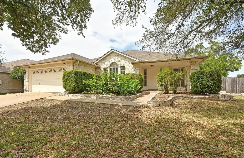 1400 Coral Cay Ln, Round Rock