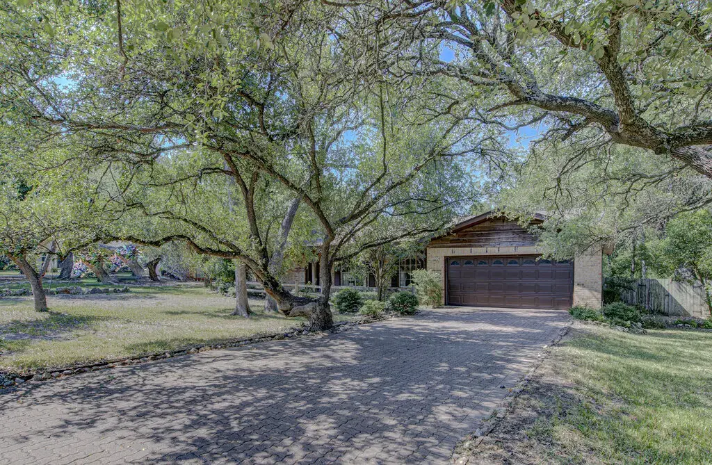 8205 Cliffview Dr, Austin
