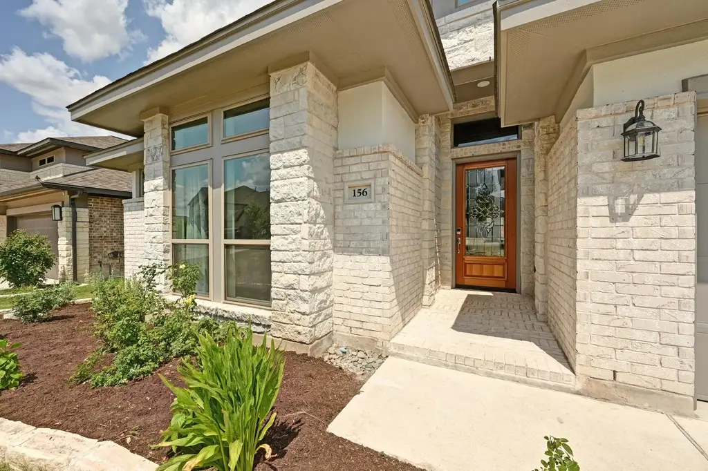 156 Coyote Creek Way, Kyle