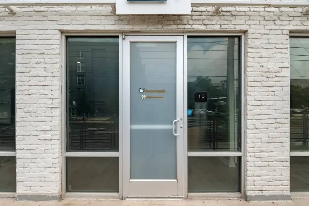4361 S Congress Ave 110, Austin