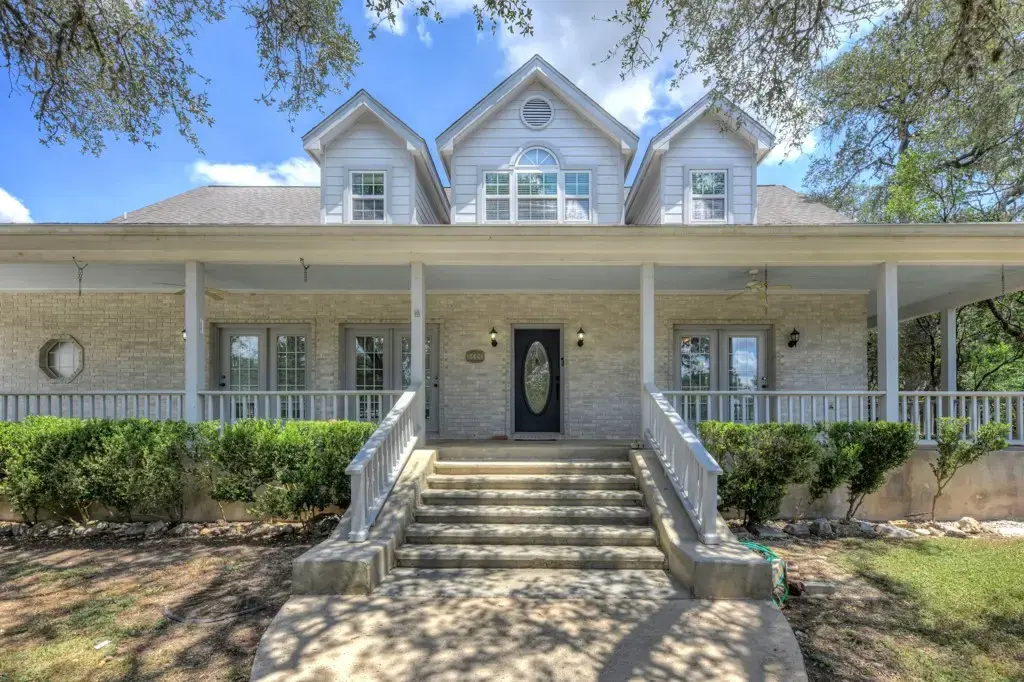 639 Bluff Ridge Ct, New Braunfels