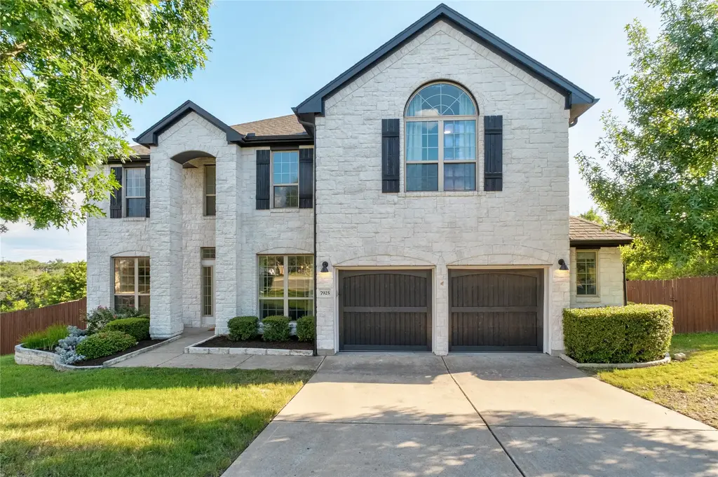 7925 Tusman Dr, Austin