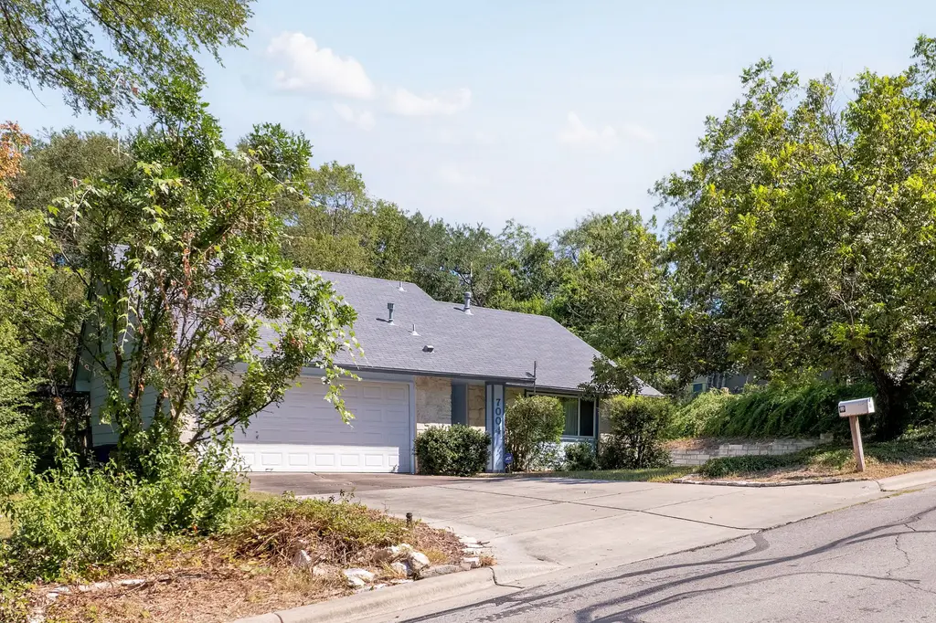 7004 Fred Morse Dr, Austin