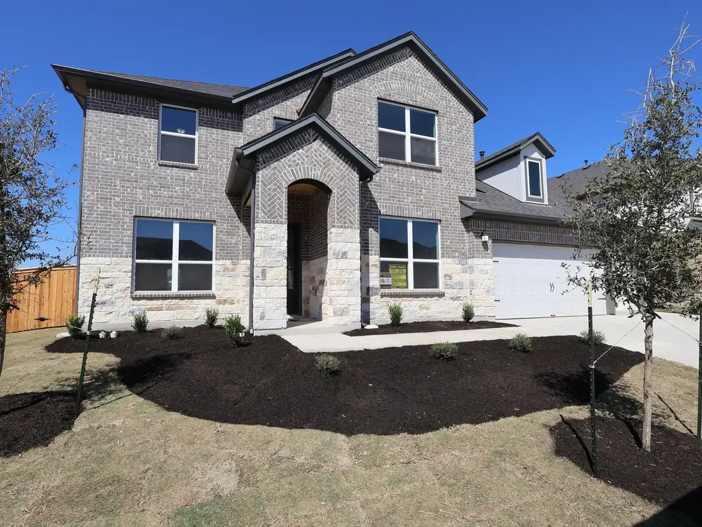 3905 Fulton Dr, Leander