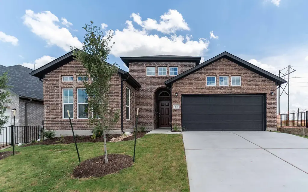 263 Grey Leaf Rd, Buda