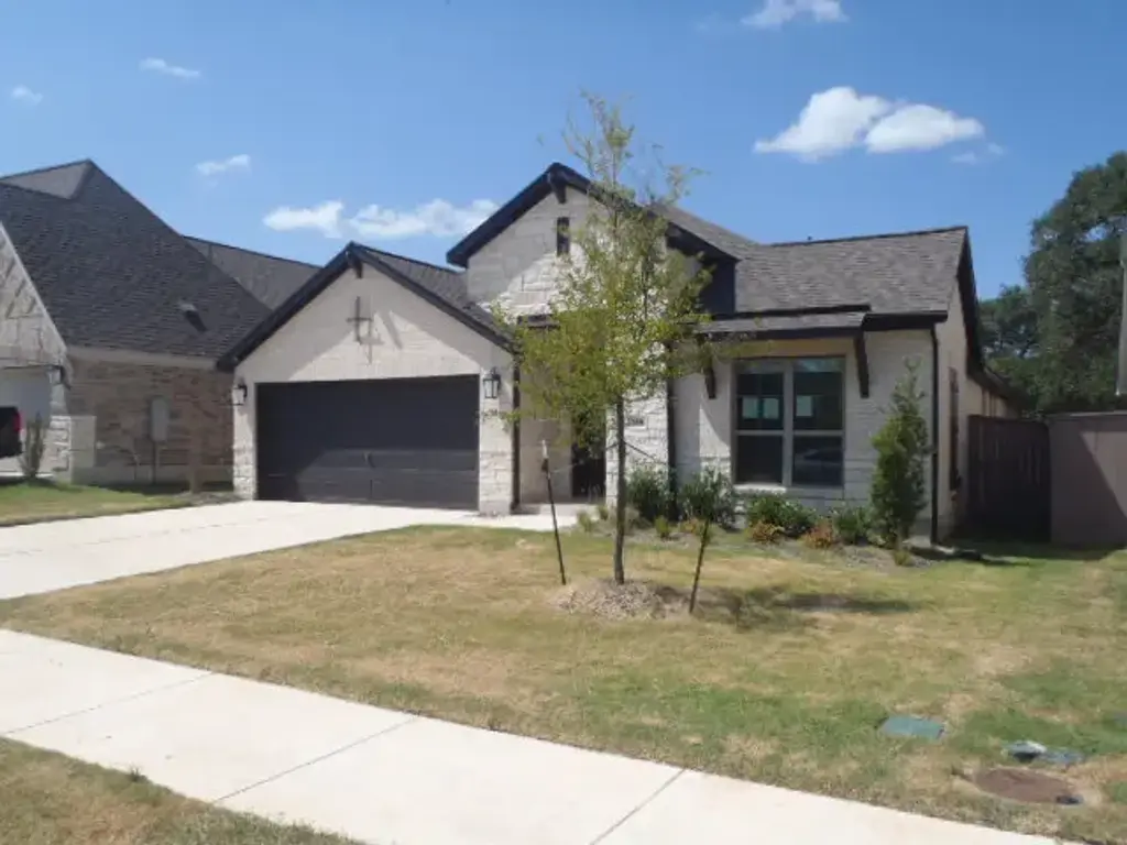 359 Jefferson Dr, Kyle