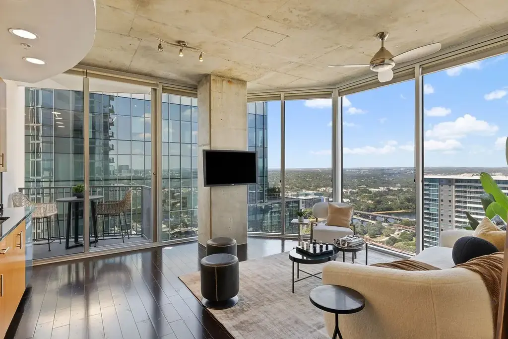 360 Nueces St 3202, Austin