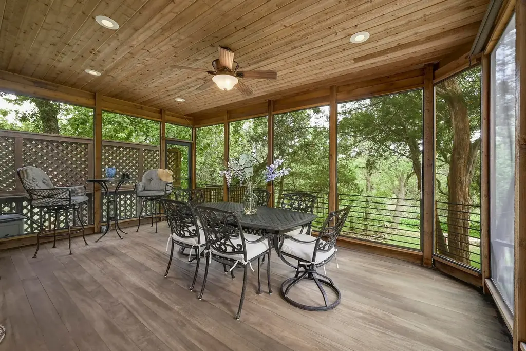 136 Sailors Run, Lakeway