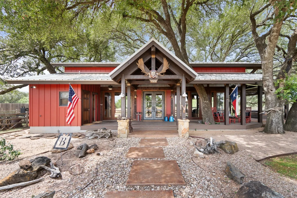 24434 E Highway 71, Horseshoe Bay