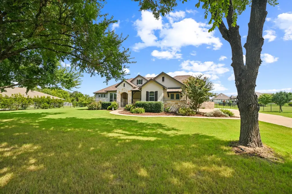301 Umbrella Sky, Liberty Hill