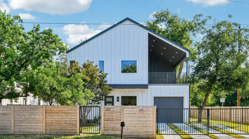 102 W Fawnridge Dr, Austin