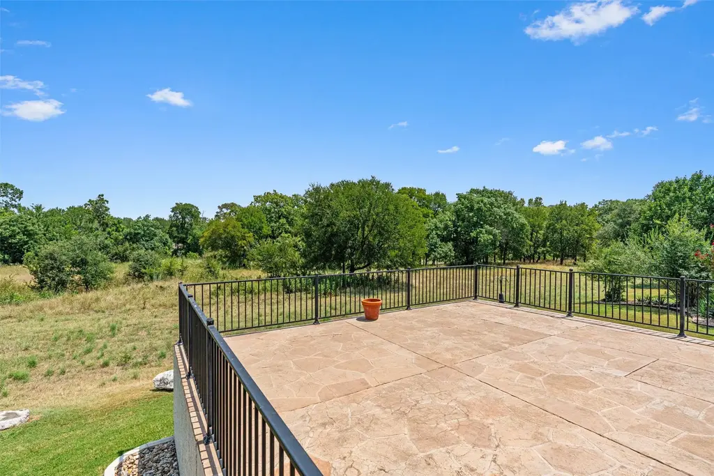 511 Dove Hollow Trl, Georgetown
