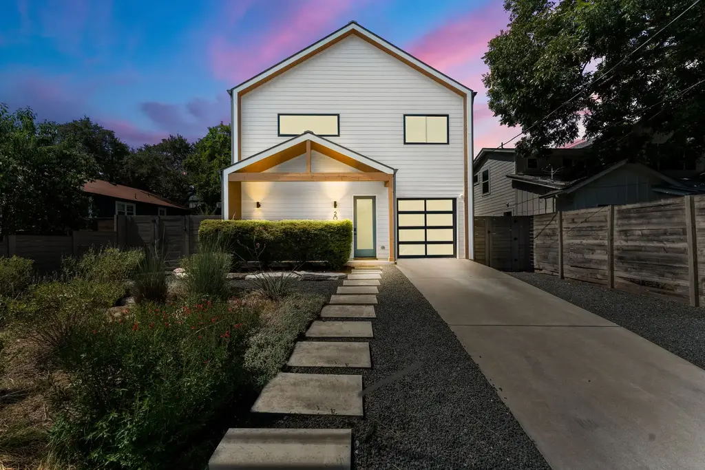 205 Ben Howell Dr, Austin