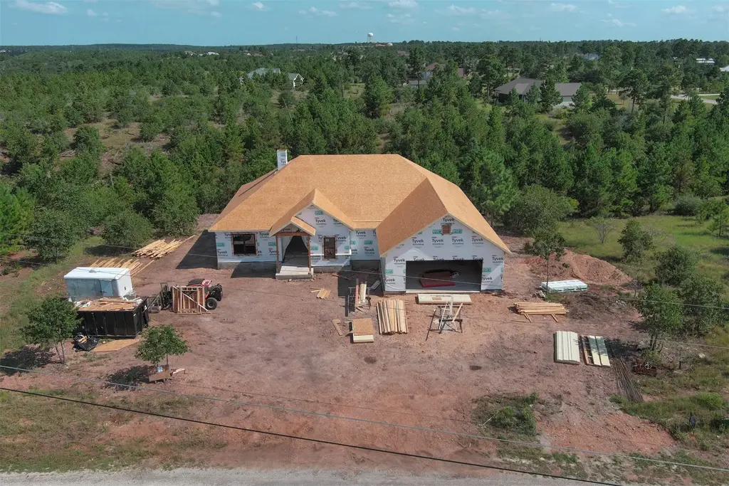 188 River Forest Dr, Bastrop