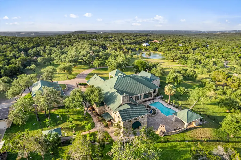 6620 W Creekview Dr, Austin