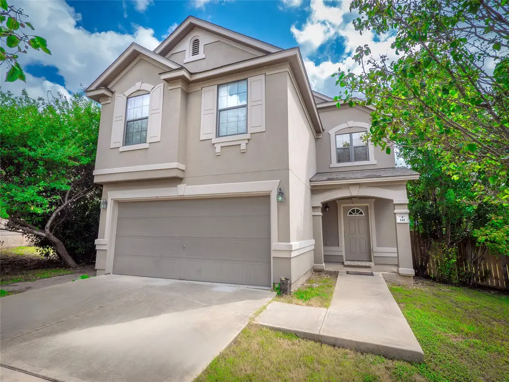 141 Clover Cv, Kyle