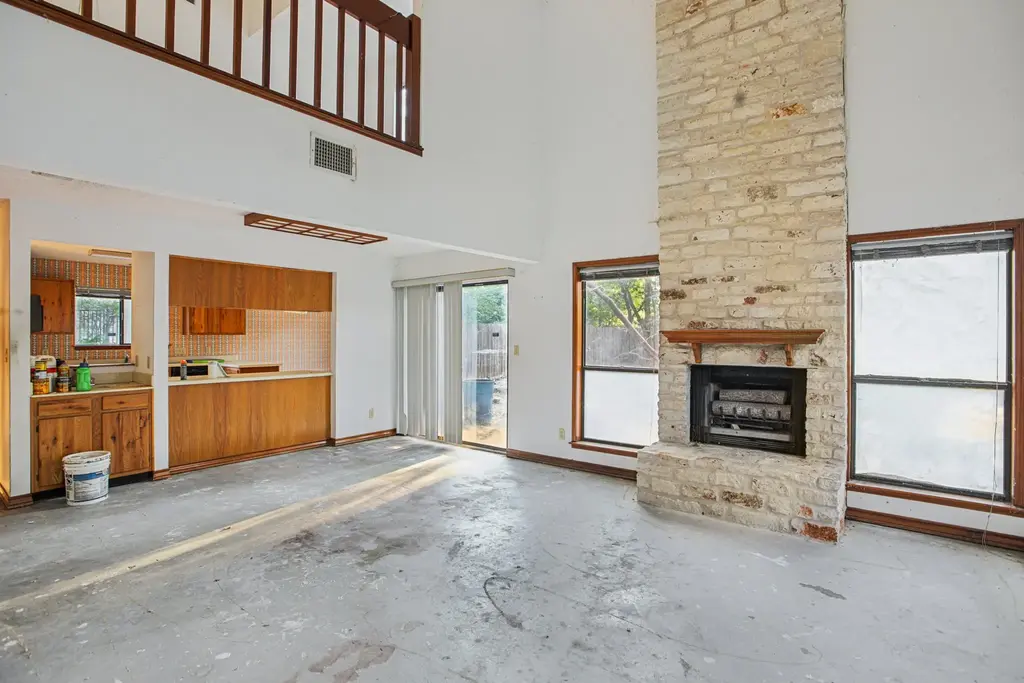 4800 Leeward Ct, Austin