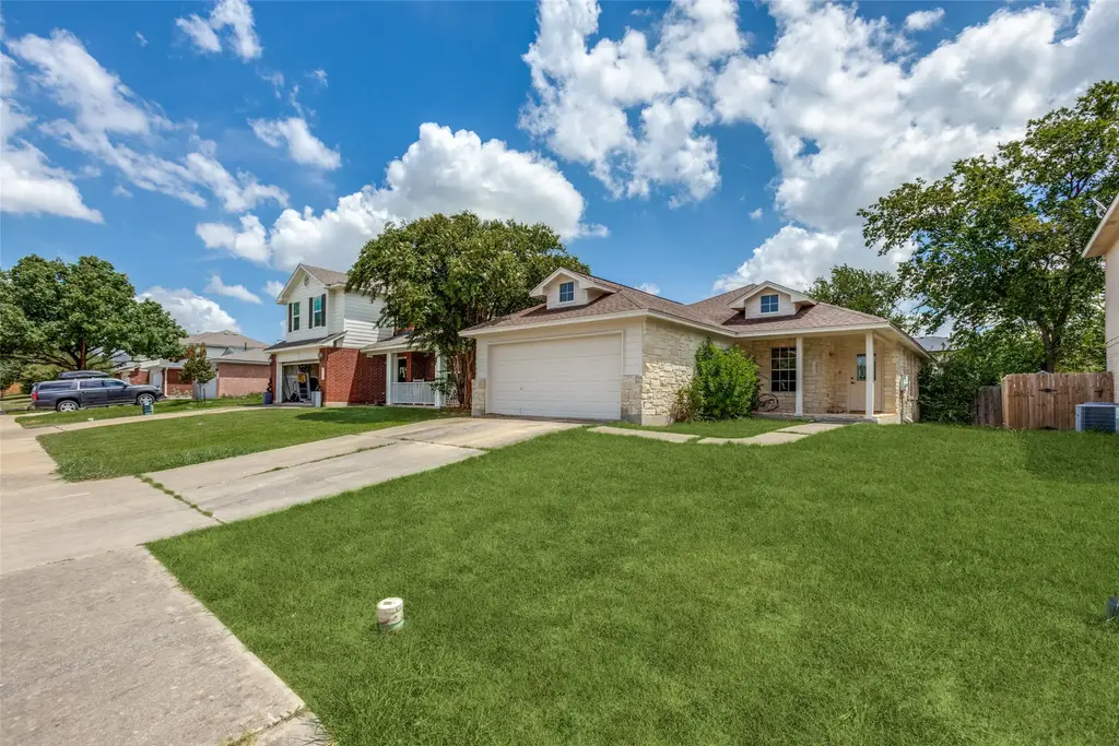 3923 Haleys Way, Round Rock