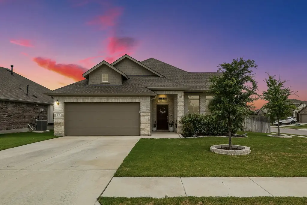 249 Tanda Ln, Hutto