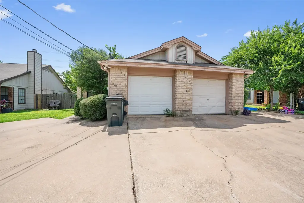 212 Tamara Dr A & B, Georgetown