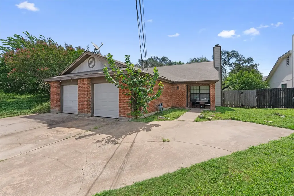 214 Tamara Dr A & B, Georgetown