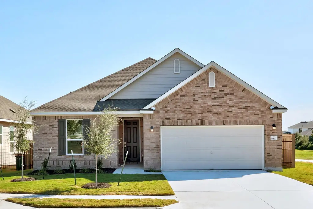 8303 Knoxville Trl, Austin