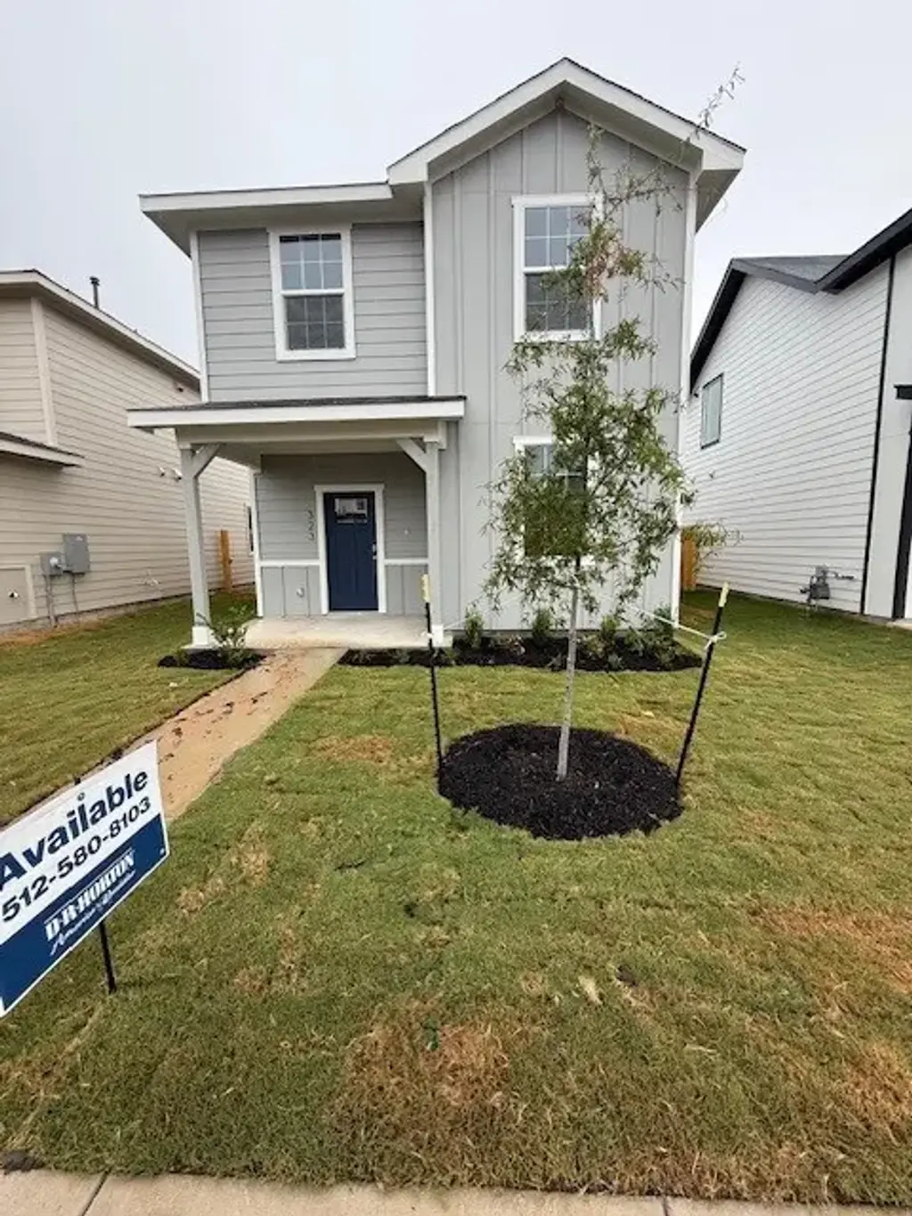 323 El Seibo Ln, Bastrop