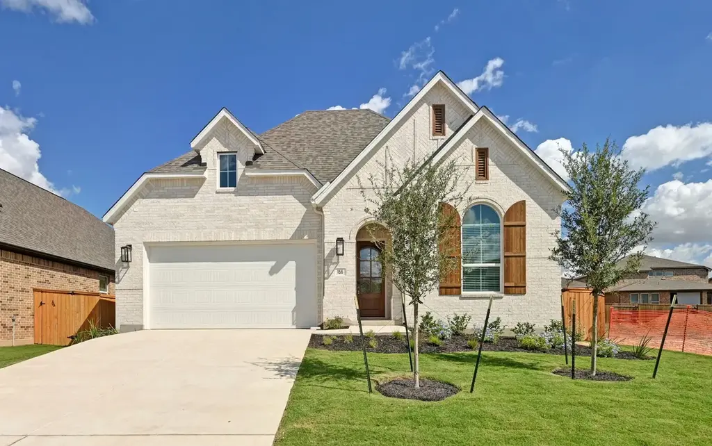 156 Pigeon River Loop, Kyle