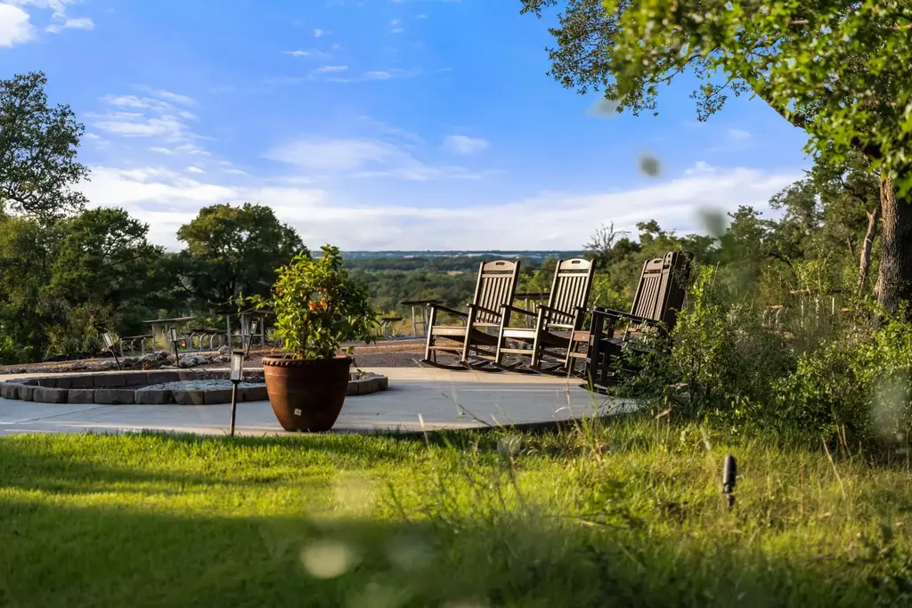 4204 Arthur Cir, Leander