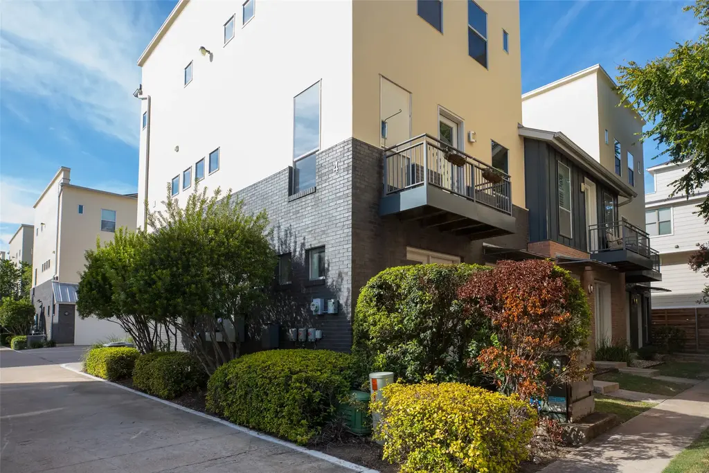 1205 Kinney Ave J, Austin