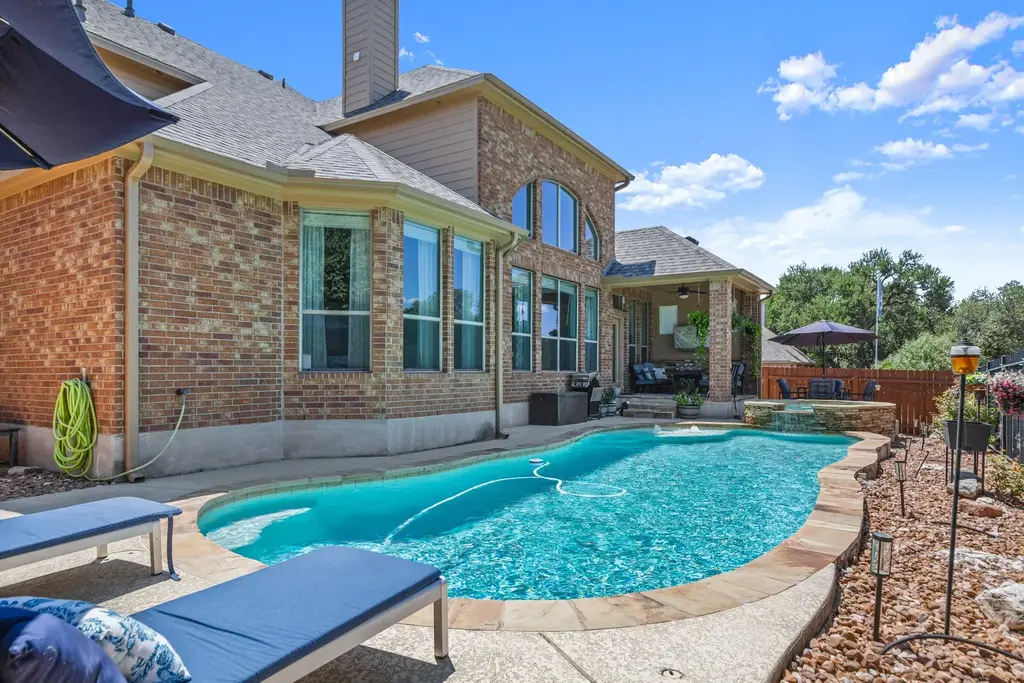 1004 Waimea Ct, Round Rock