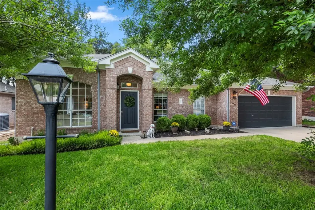 3609 Sawmill Dr, Austin