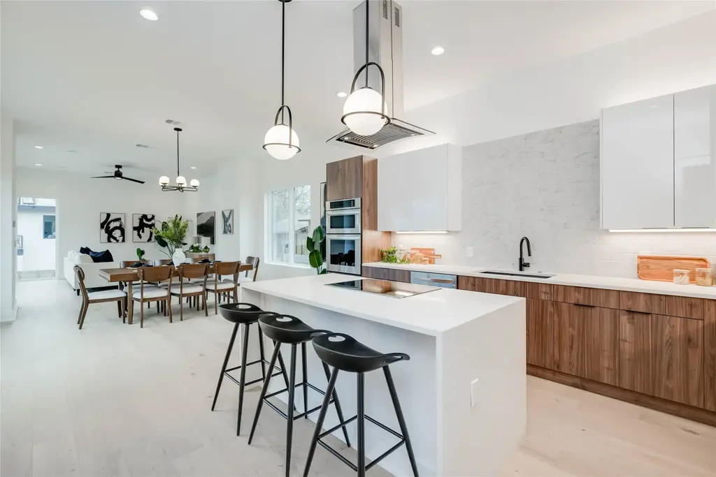 2511 E 5th St, Austin