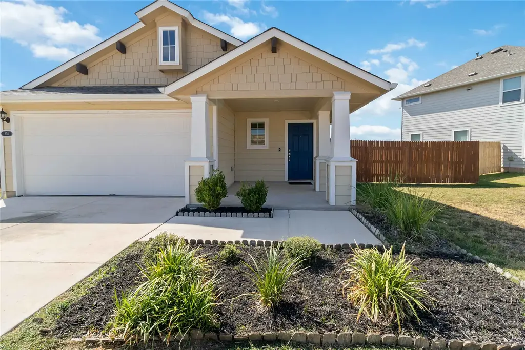 236 Trailside Ln, Bastrop