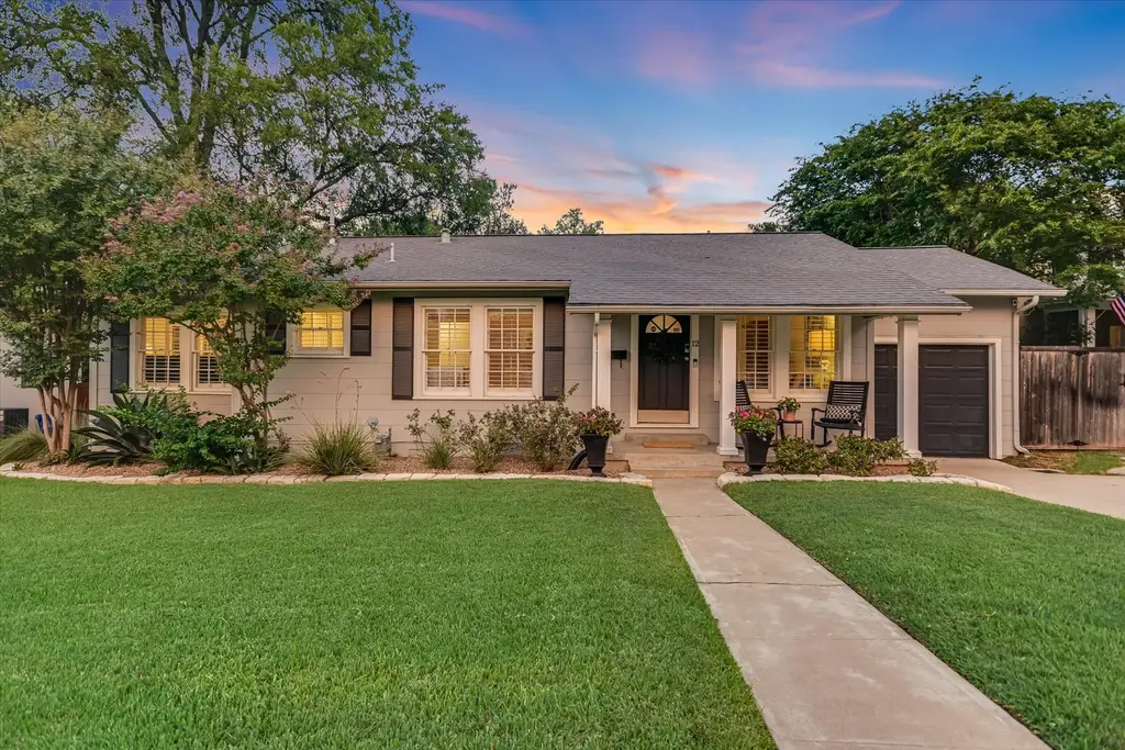 12 Margranita Cres, Austin