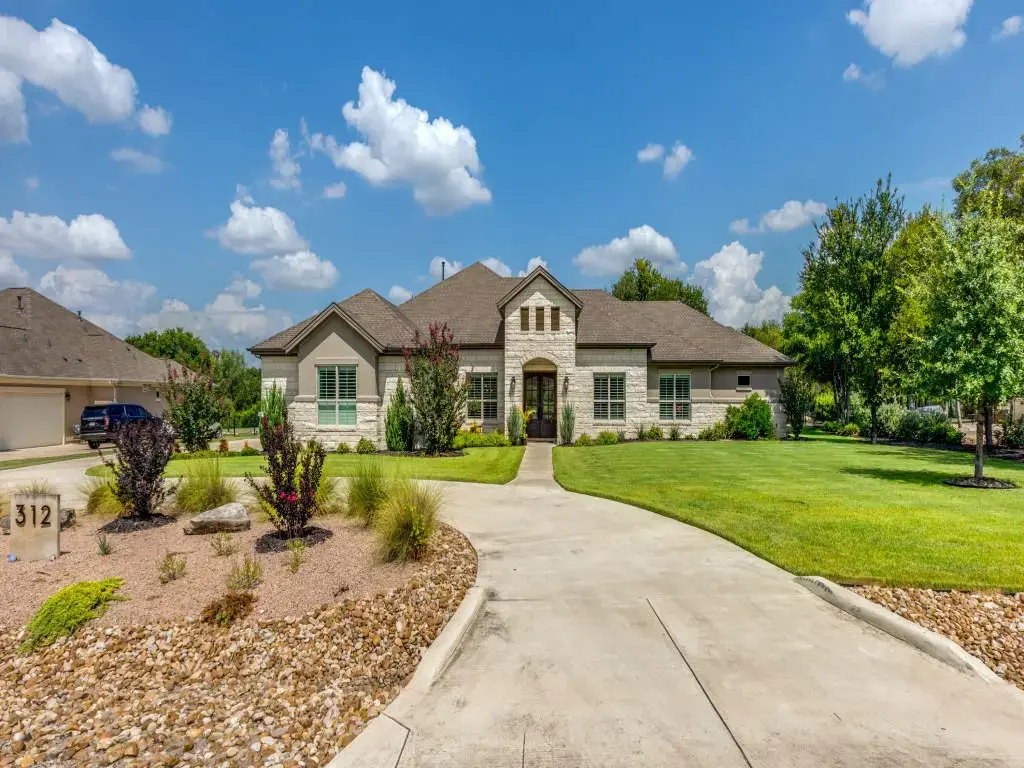 312 Creek Crossing Dr, Georgetown