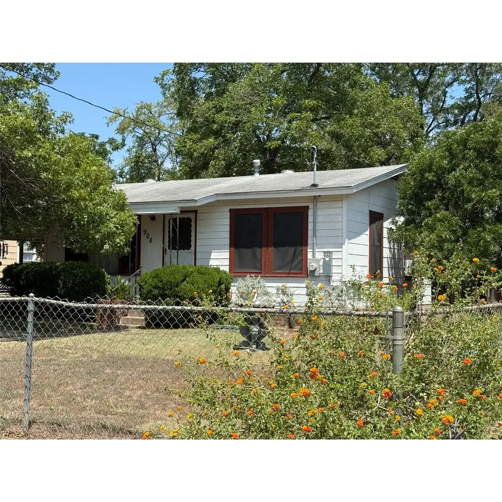 908 Redd St, Austin