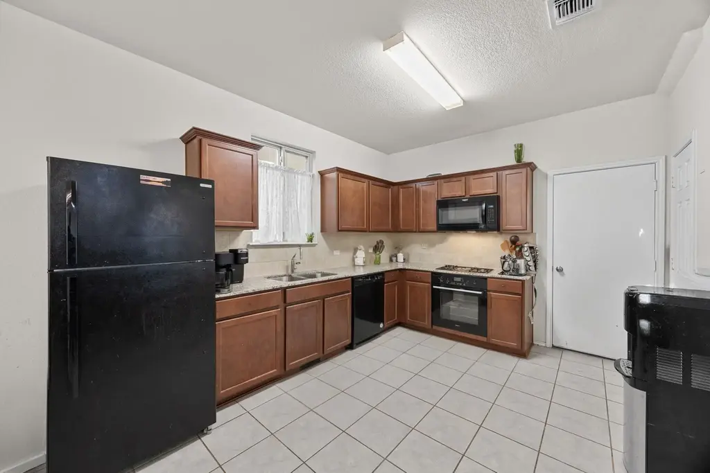 204 Perugia St, Liberty Hill