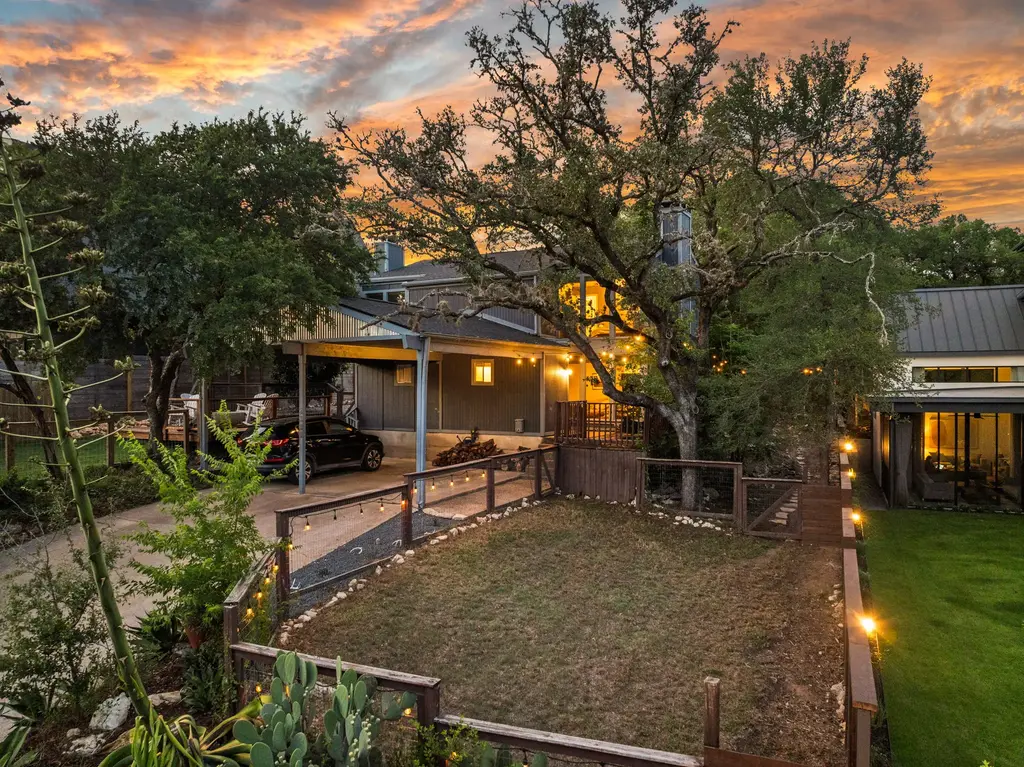 2306 Arpdale St A, Austin