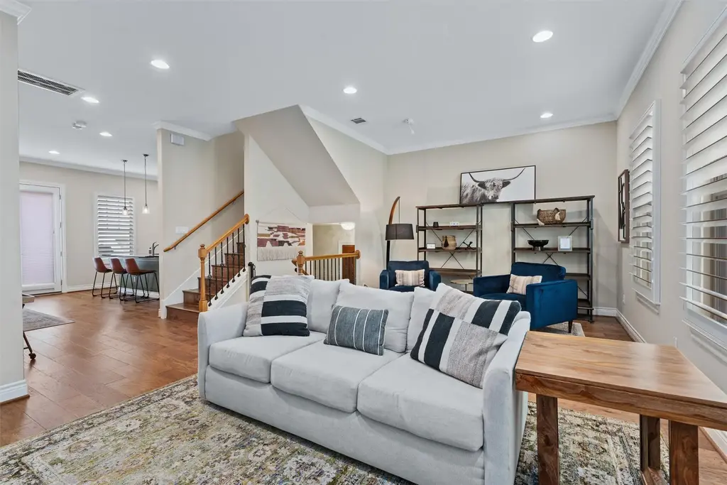 1149 Highknoll Ln, Georgetown