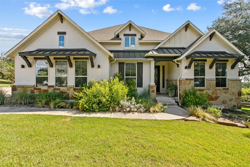655 Sad Willow Pass, Driftwood
