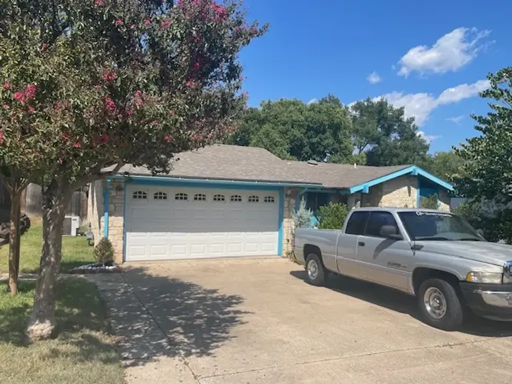 1608 Springer Ln, Austin