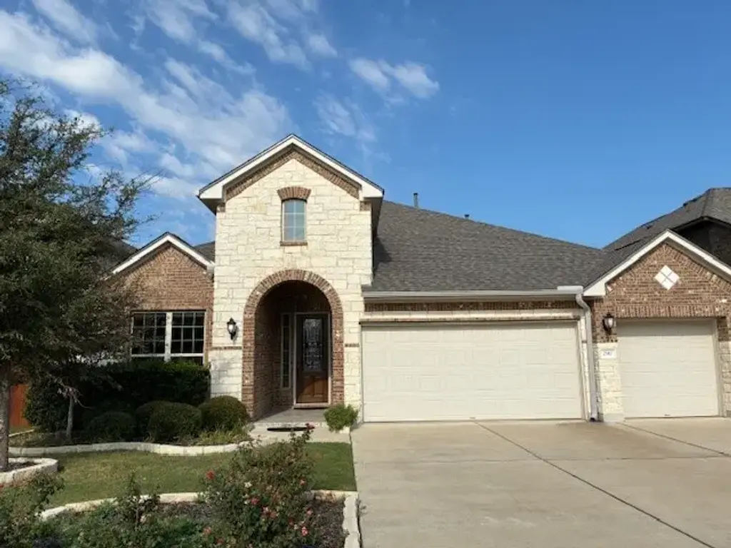 2917 Mossy Springs Dr, Leander