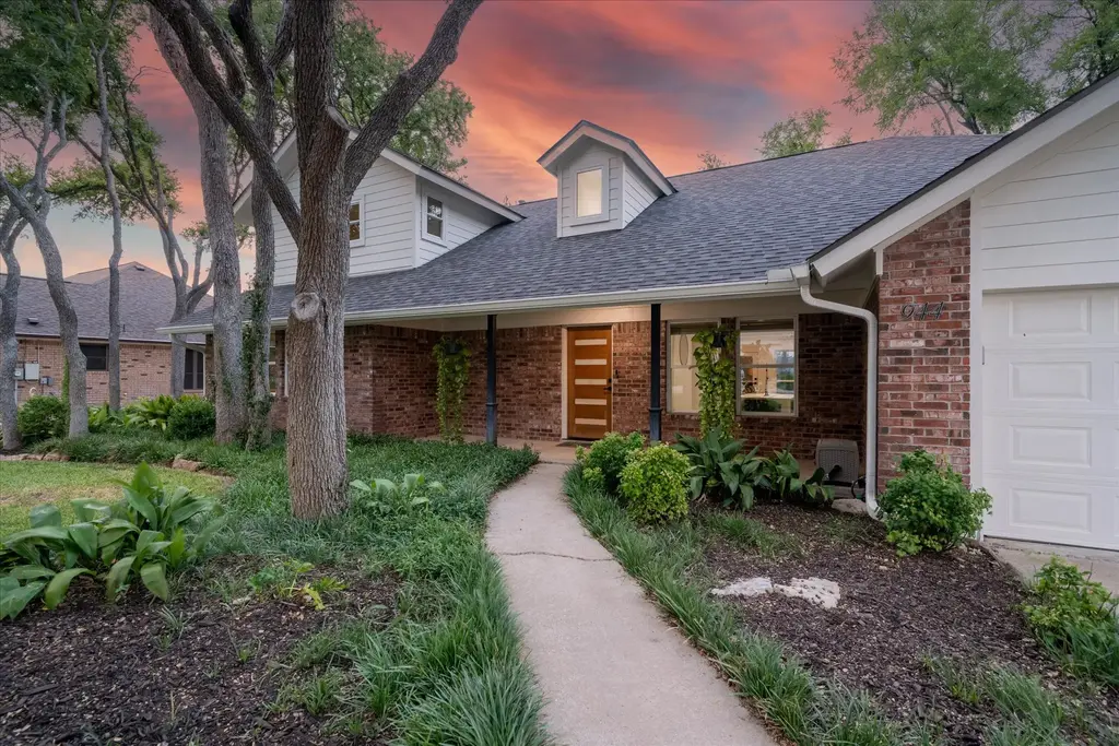 944 Blue Spring Cir, Round Rock
