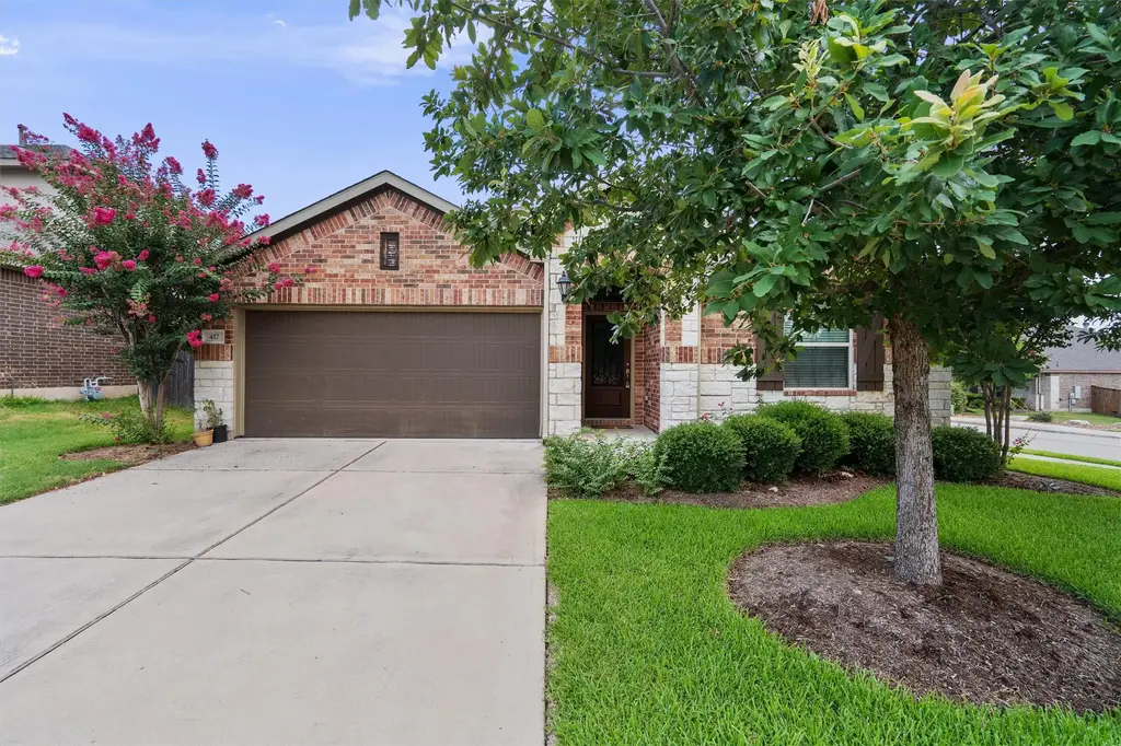 417 Briar Park Dr, Georgetown