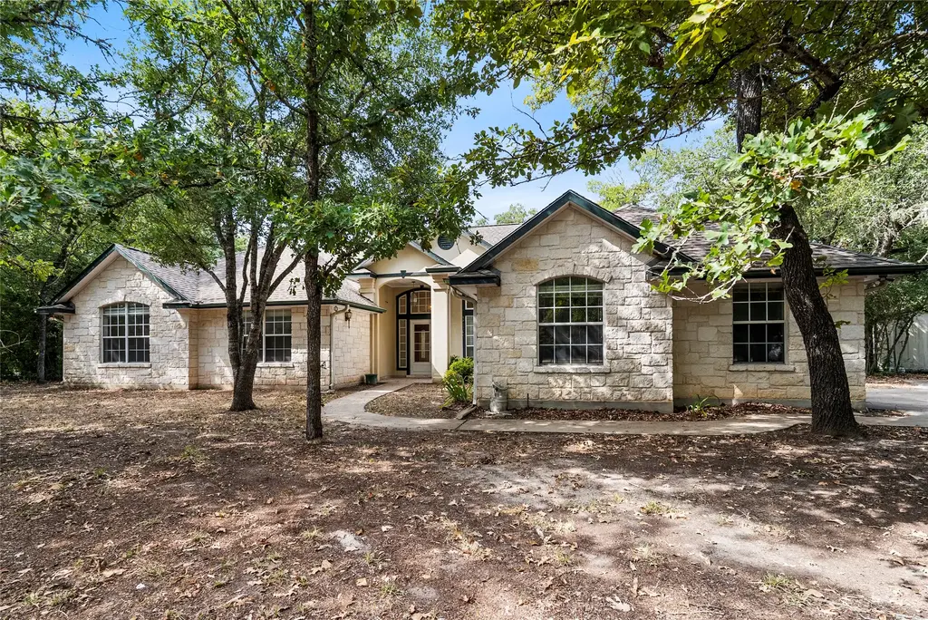 128 Pin Oak Xing, Elgin