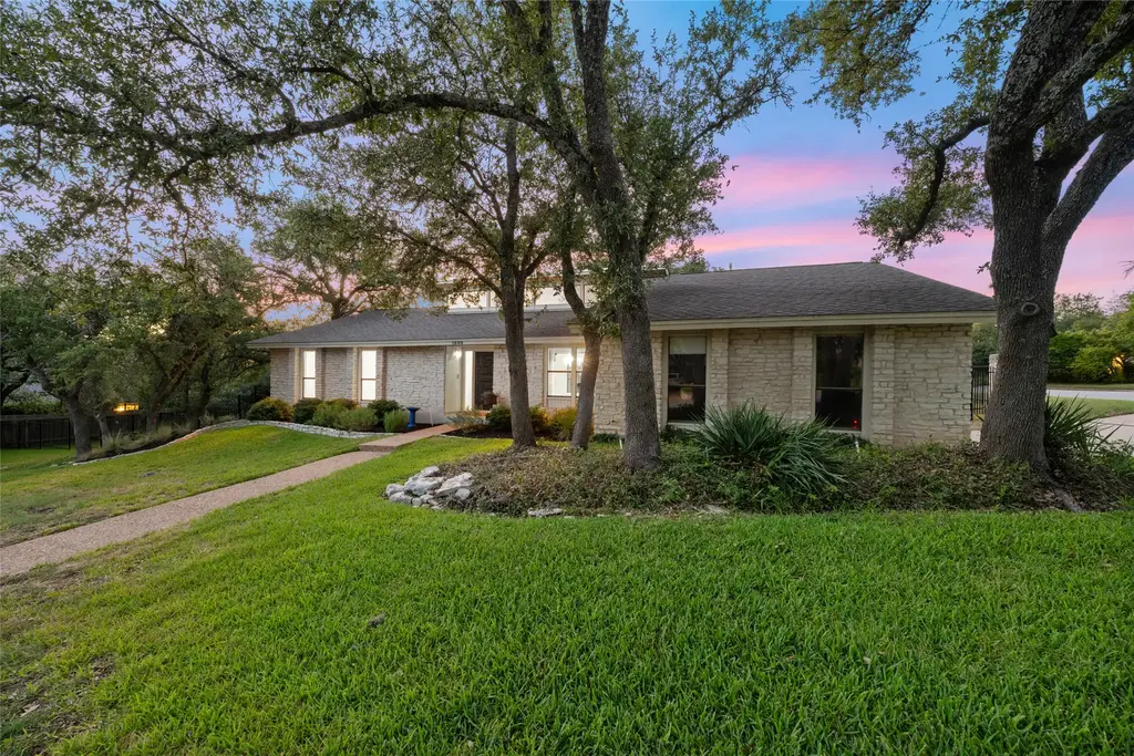 1600 Lost Creek Blvd, Austin