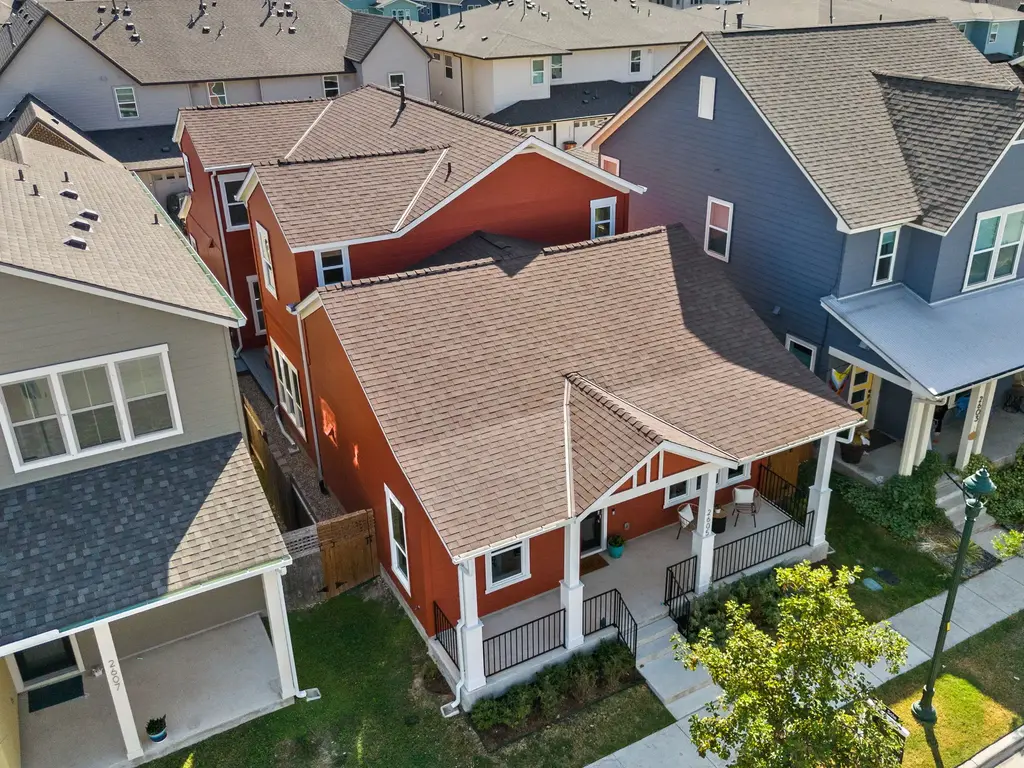 2605 Mcbee St, Austin