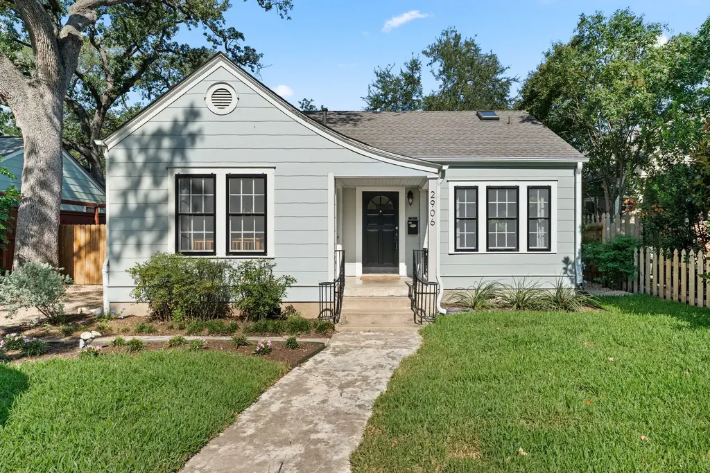 2906 French Pl, Austin