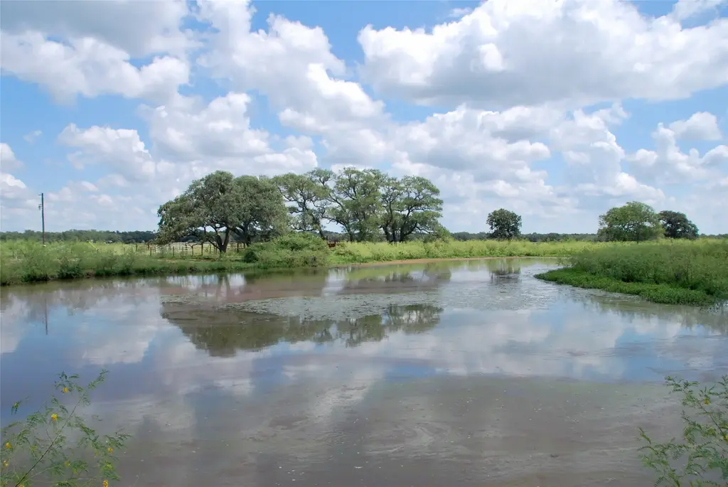 Tbd County Road 15a, Hallettsville
